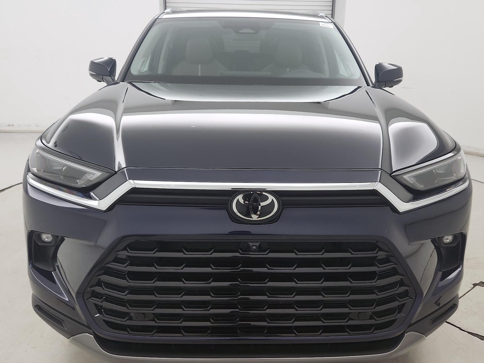 toyota grand highlander 2025 5TDAAAB5XSS098907 image toyota grand highlander 2025 5TDAAAB5XSS098907 image